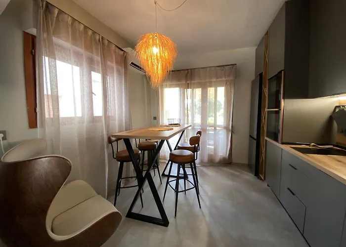 Elifourka - Seaside Luxury - 170M To The Beach - Power Onsite For Electric Vehicle