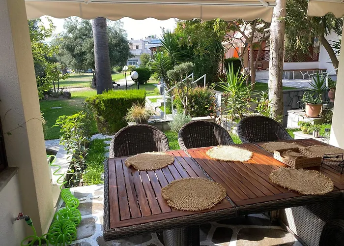 Elifourka - Seaside Luxury - 170M To The Beach - Power Onsite For Electric Vehicle